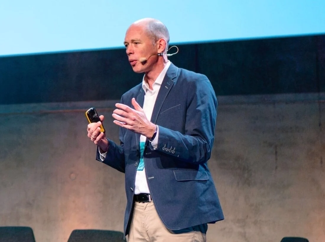 Dr. Thomas Knoop bei einem Leadership-Training als Dozent